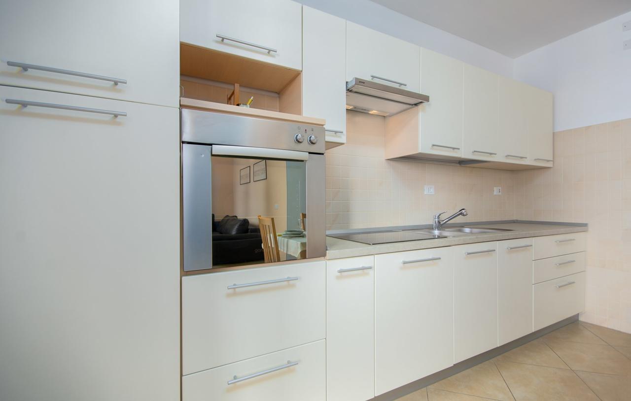 Apartment Riva Πόρετς Εξωτερικό φωτογραφία