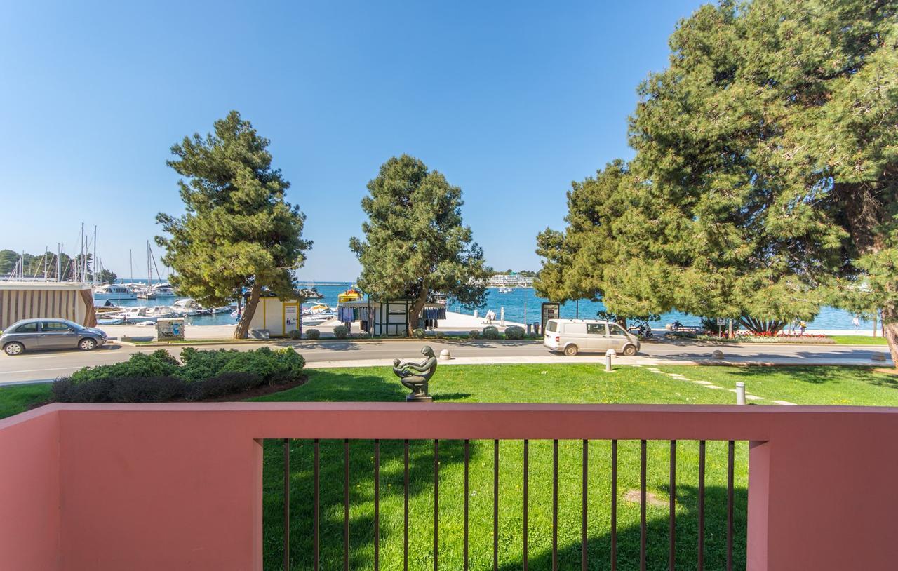 Apartment Riva Πόρετς Εξωτερικό φωτογραφία